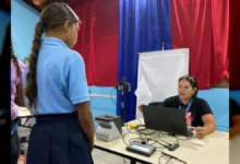 Saime realiza jornada de cedulación en la población indígena Kariña de Sucre