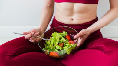 Cómo retomar la rutina de alimentación y ejercicio tras los festejos de Año Nuevo