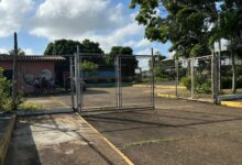 Padres y representantes de la escuela Miguel Turmero reportan riesgo eléctrico en la institución