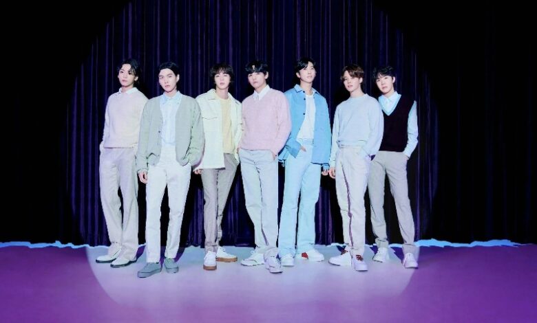 Jubilada pierde más de 8,000 dólares tras engaño de falso integrante de BTS