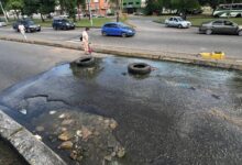 Piden una solución para frenar el desborde de aguas servidas frente al Terminal de Maturín