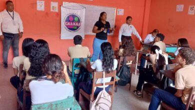 Adolescentes de Maturín reciben charla sobre la violencia escolar