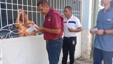 Habitantes de San Francisco entregan al CICPC a mujer que habría vendido a su hijo