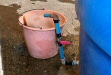 Deficiencia de agua afecta el bolsillo de los vecinos de la Av. Quiriquire de Fundemos I