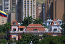 Delcy Rodríguez instala el Consejo Federal de Gobierno con gobernadores, alcaldes y comunas