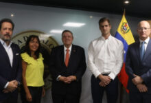 La Bolsa de Valores de Caracas llega a sus 79 años con récords de operatividad