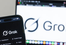 Elon Musk cede ante la presión global: Grok ya no podrá 'desvestir' imágenes de usuarios