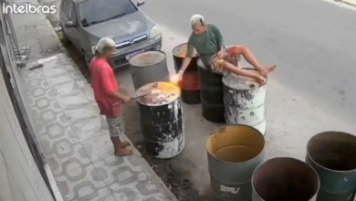 Dos adolescentes provocan la explosión de un barril con un encendedor y un cuchillo