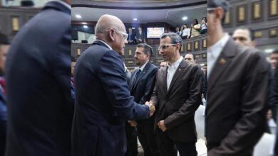 Jorge Rodríguez insta a la oposición a una autocrítica profunda para salvar la paz nacional