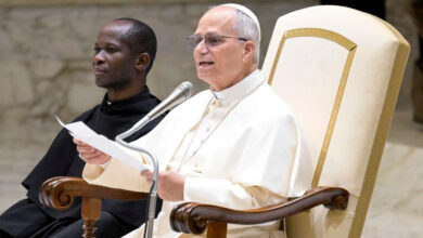 Papa León XIV pide paciencia y diálogo ante la escalada de violencia en Irán y Siria