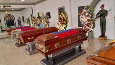 Conceden orden Cruz de la Guardia de Honor a militares asesinados