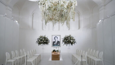 Adiós a Valentino Garavani: Una capilla ardiente tan impecable como su costura