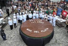 Alfajor argentino de 720 kilos disputa el récord Guinness