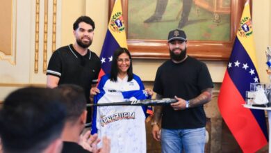 Delcy Rodríguez recibe al Magallanes en Miraflores tras conquistar la Serie de las Américas 2026