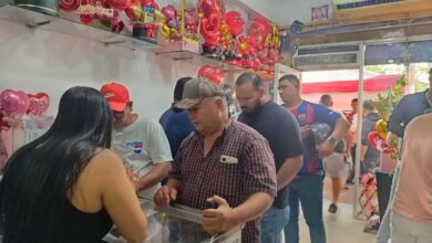 Floristerías superan las ventas del año pasado en el Día del Amor y la Amistad: pedidos salieron a última hora