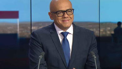 Jorge Rodríguez anuncia ley para el crecimiento de la Cruz Roja en el país