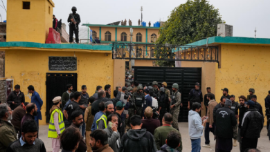 31 muertos tras atentado suicida en mezquita chií de Pakistán