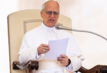 Papa León XIV advierte sobre la 'esclavitud cibernética' y el auge de las estafas en línea