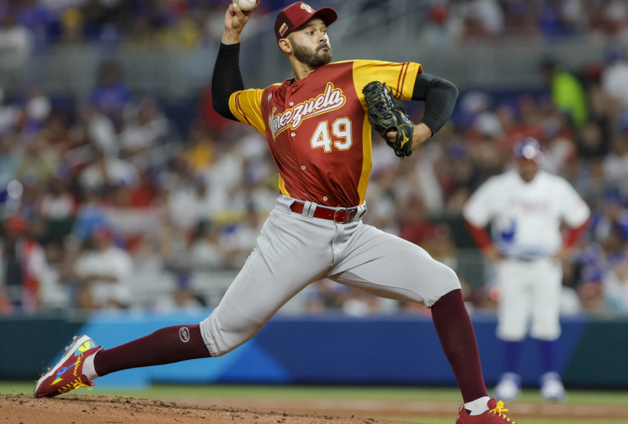 Pablo López queda fuera del Clásico Mundial por lesión