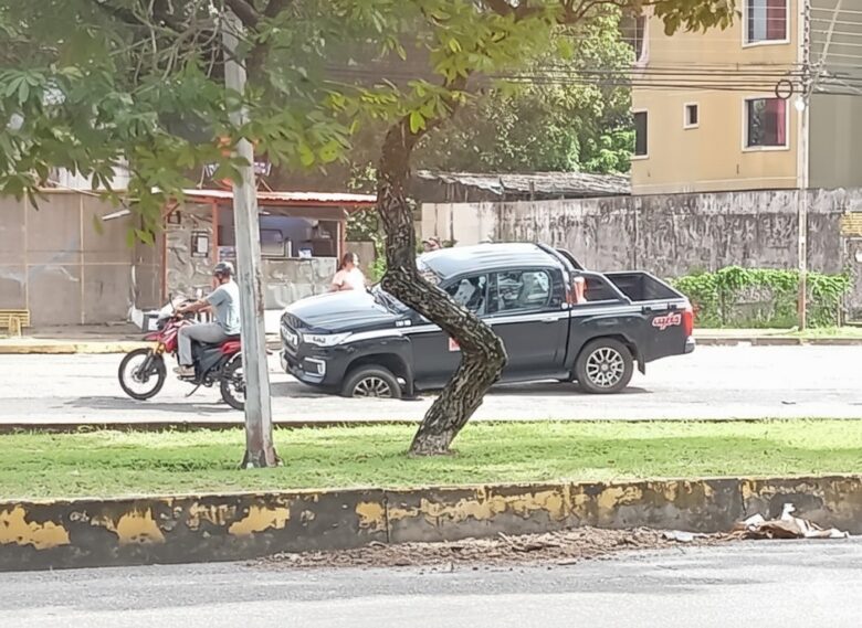 Conductores son víctima de los huecos en las avenidas principales de Maturín