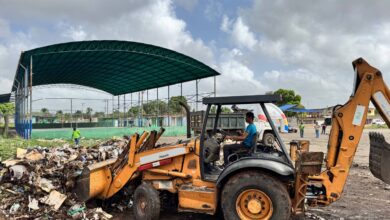 Alcaldía de Maturín sanea el mercadito de la Av. El Ejército