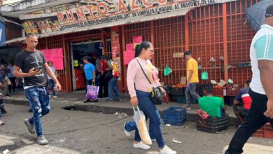 El centro de Maturín luce desolado mientras los mercados registran alta afluencia