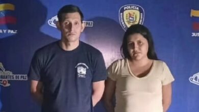 Padres y tía arrestados por torturar a menores con cables y utensilios de cocina en Aragua