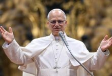 El Pontífice lamenta que se gaste más en armas que en hospitales