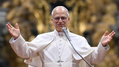 El Pontífice lamenta que se gaste más en armas que en hospitales