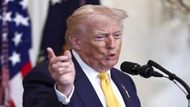 Trump ordena desclasificar todos los archivos sobre OVNIs y extraterrestres