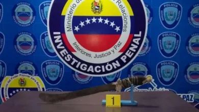 Detienen a sujeto que perseguía con un machete a menor de edad