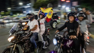 Miles de venezolanos celebraron en las plazas el título histórico del Clásico Mundial