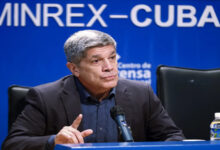 Cuba anuncia preparación militar ante probable agresión de Estados Unidos