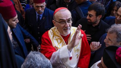 Israel prohíbe al patriarca católico dar misa en el Santo Sepulcro por primera vez en siglos
