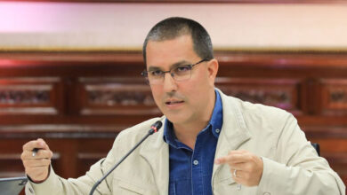 Jorge Arreaza confirma la excarcelación de 31 militares