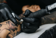 ¿A dónde va la tinta? Lo que la ciencia dice sobre los tatuajes y tu organismo