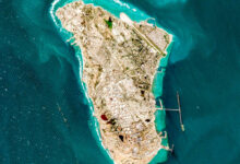 Trump anuncia bombardeo histórico contra una isla petrolera clave de Irán