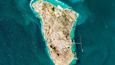 Trump anuncia bombardeo histórico contra una isla petrolera clave de Irán