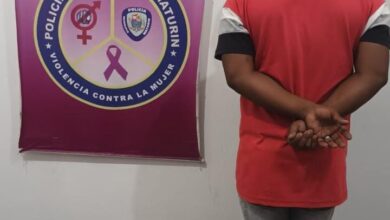 Polimaturín detiene a hombre por golpear brutalmente a su pareja delante de su hija en Tipuro