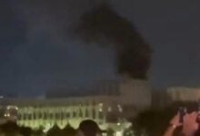 Consulado de EE.UU. en Dubái en llamas tras un ataque con un dron