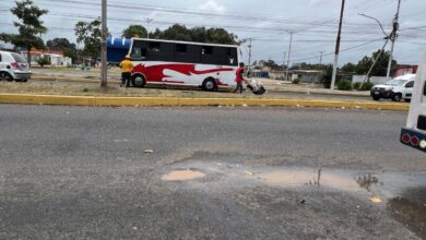 Reportan bote de aguas blancas en la Av. El Ejército de Maturín