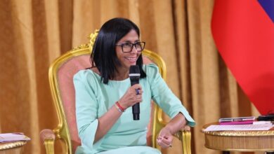 Delcy Rodríguez insta a Trump a levantar sanciones contra Venezuela