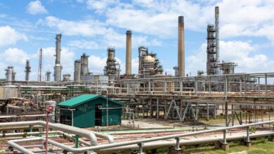 El precio del petróleo baja tras la prórroga de Trump a Irán