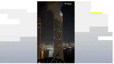 Dron iraní impacta torre en Dubái y desata el pánico (+video)
