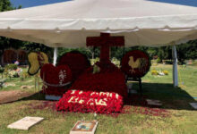 Tumba de "El Mencho" atrae a turistas y curiosos en México