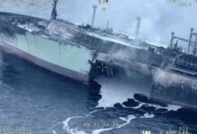 Explosiones e incendio provocan el naufragio de un buque de GNL ruso cerca de Malta