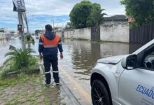 Más de 21 mil afectados y seis provincias en alerta roja por lluvias en Ecuador