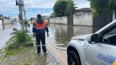 Más de 21 mil afectados y seis provincias en alerta roja por lluvias en Ecuador