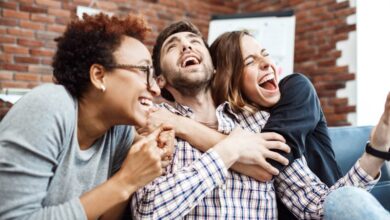 La ciencia confirma que reír reduce el estrés y protege el corazón