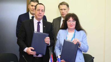 Cuba y Rusia firman acuerdo para el control de medicamentos